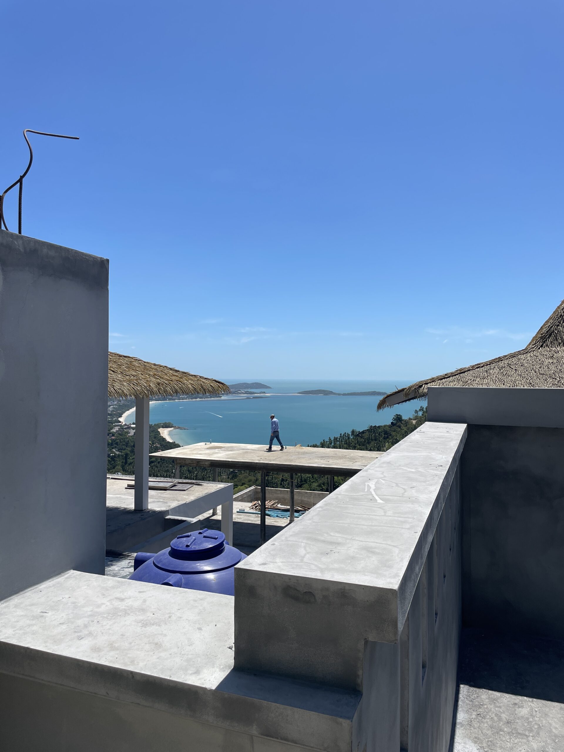 Rooftop deck and bay view, under construction – Villa Dream, Koh Samui