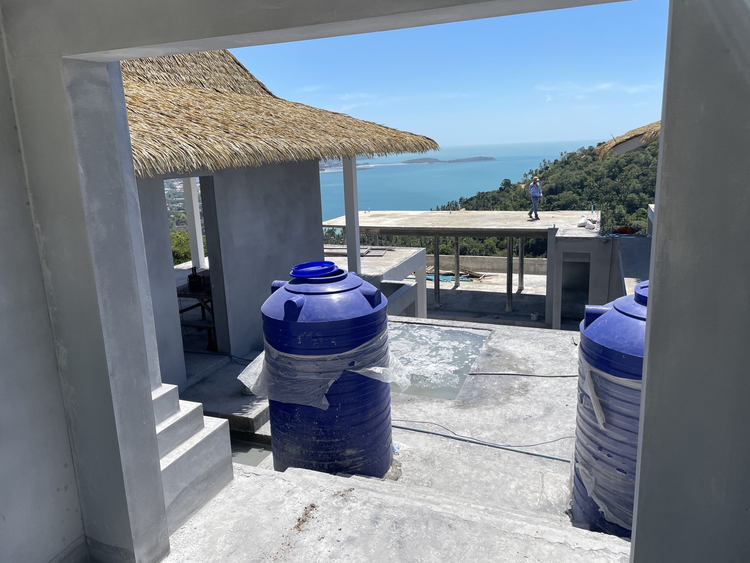 Water tanks and terrace, ocean view – Villa Dream, Koh Samui